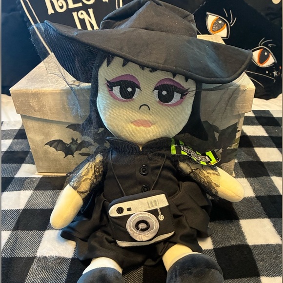 Beetlejuice Other - Beetlejuice Lydia Doll Soft Body Collectable Black Gothic Dress NWT